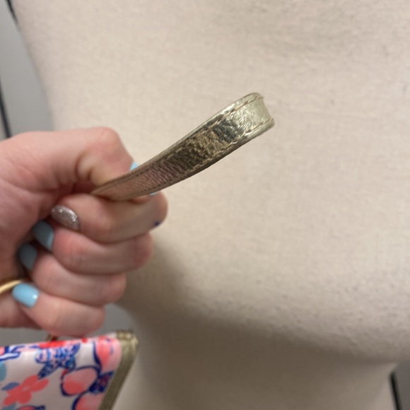 NWOT Lilly Pulitzer Wristlet - Picture 3 of 4